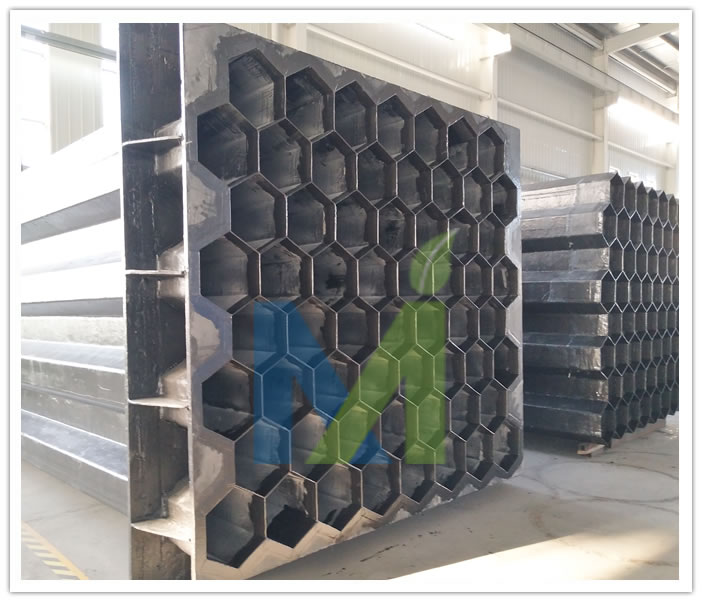 組裝好的電除霧器陽(yáng)極管束