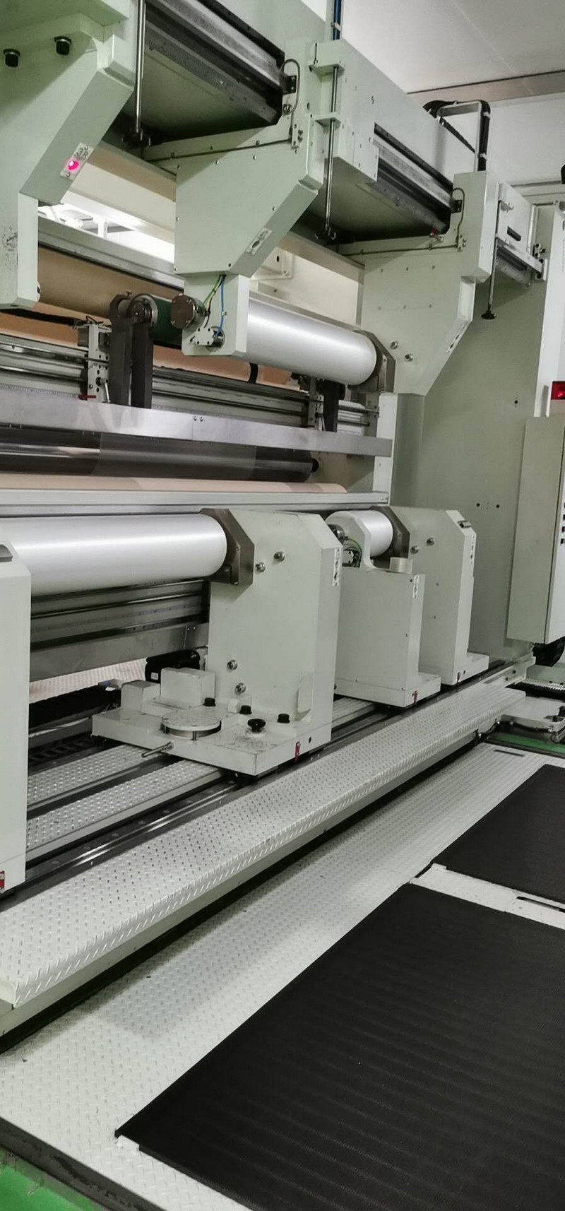 日本片鋼分條機